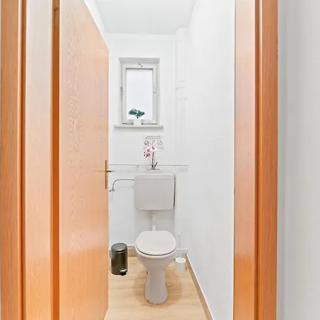 Daire Of02 Komfortables Fuer Monteure Und Teams - 4 Schlafzimmer Mit 10 Einzelbetten - Ls Crewcomfort - Weitere Unterkuenfte Verfuegbar