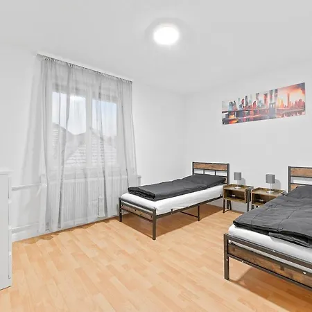 Of02 Komfortables Fuer Monteure Und Teams - 4 Schlafzimmer Mit 10 Einzelbetten - Ls Crewcomfort - Weitere Unterkuenfte Verfuegbar * Ofterdingen